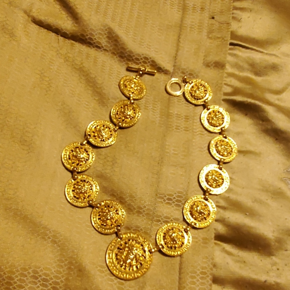 Jewelry - Picture 4 of 4